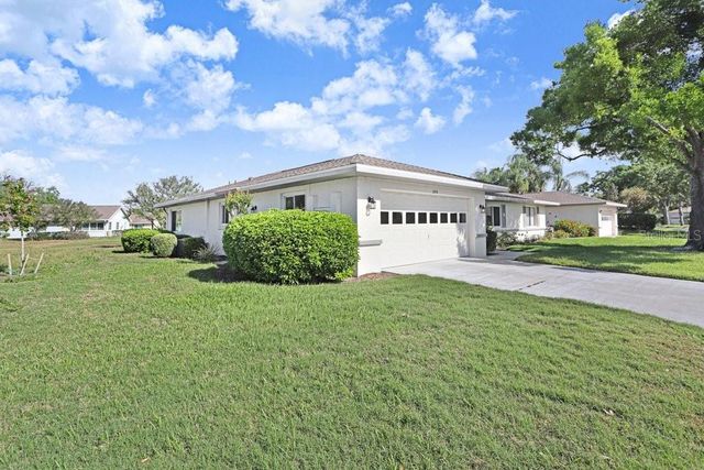 2306 LANCASTER DRIVE 2306, Sun City Center, FL 33573