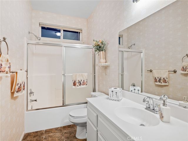 13752 Dodie Avenue, Victorville, CA 92392