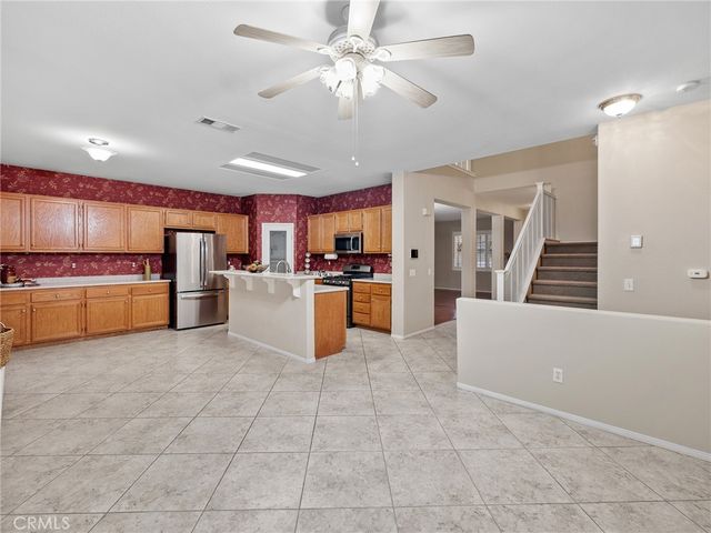 13752 Dodie Avenue, Victorville, CA 92392