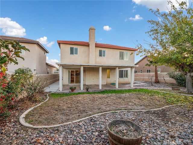 13752 Dodie Avenue, Victorville, CA 92392