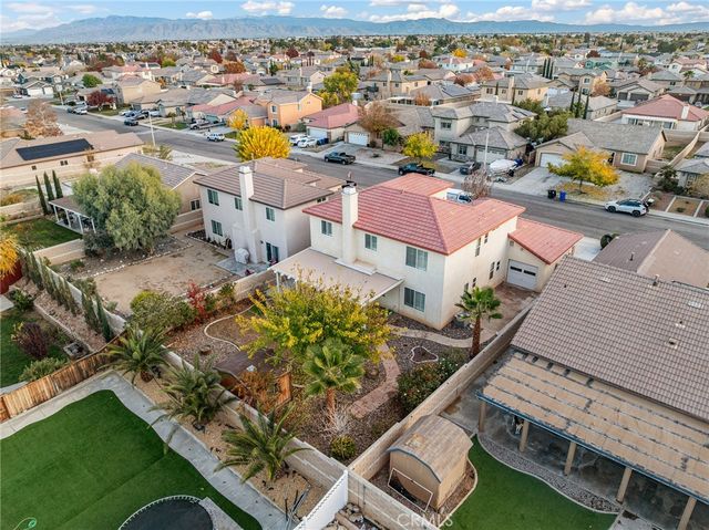 13752 Dodie Avenue, Victorville, CA 92392