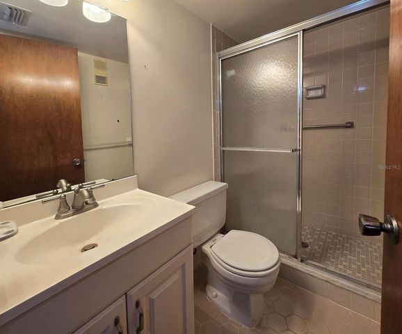 7700 92ND STREET 202, Seminole, FL 33777