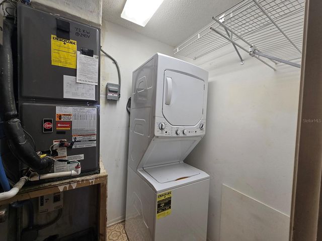 7700 92ND STREET 202, Seminole, FL 33777