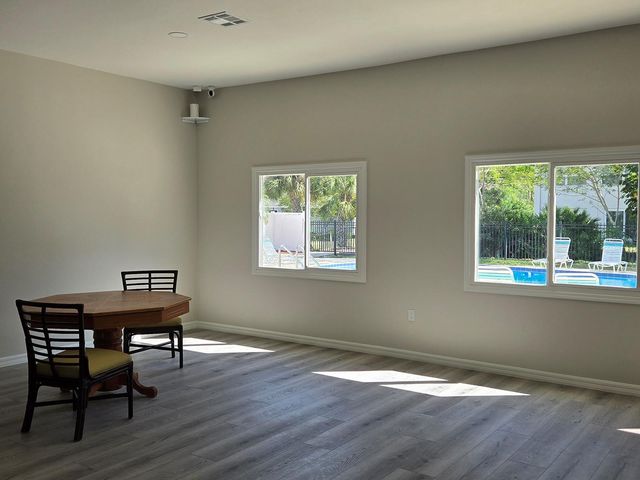 7700 92ND STREET 202, Seminole, FL 33777