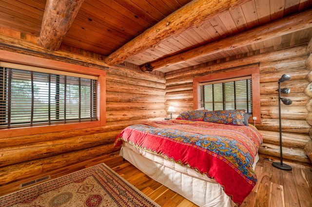 16011 Old Juniper Road, Sisters, OR 97759