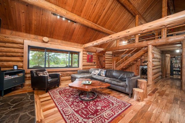 16011 Old Juniper Road, Sisters, OR 97759