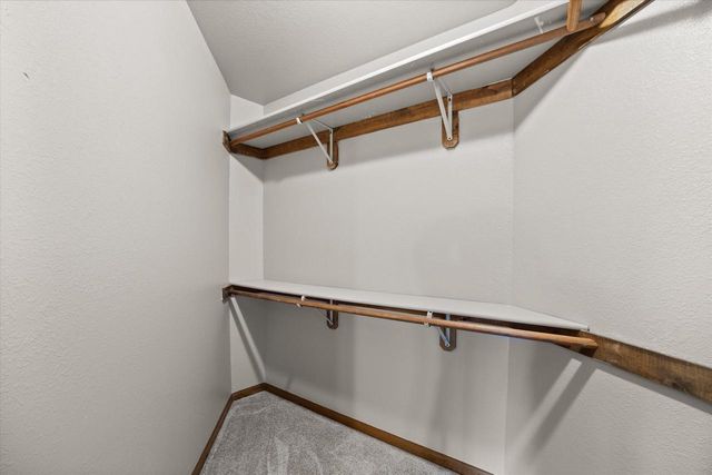 6813 Diane DRIVE, West Bend, WI 53090