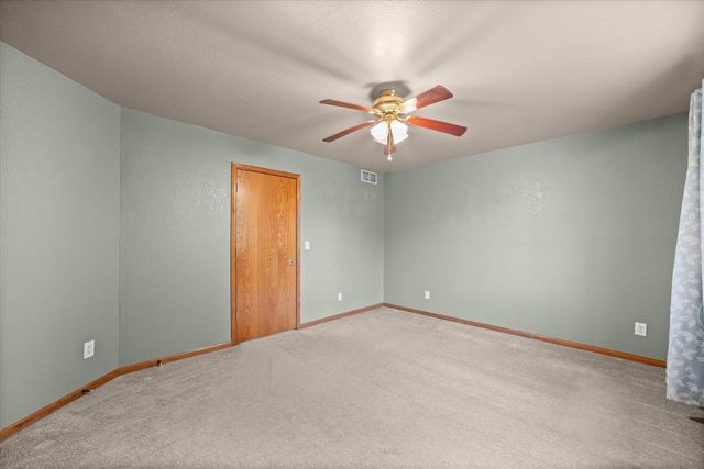 6813 Diane DRIVE, West Bend, WI 53090