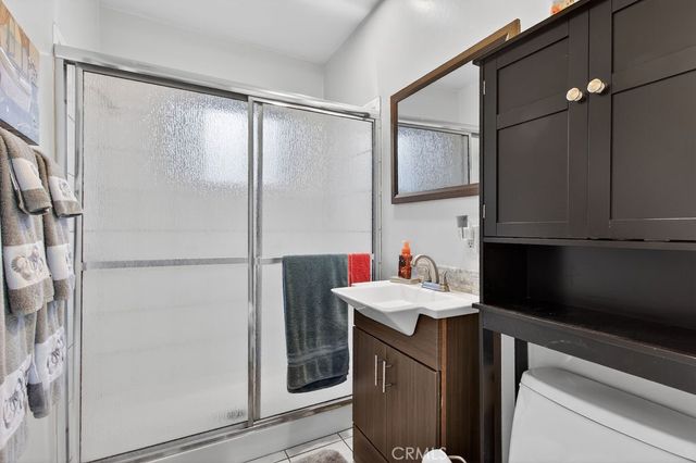 2430 San Francisco Avenue, Long Beach, CA 90806