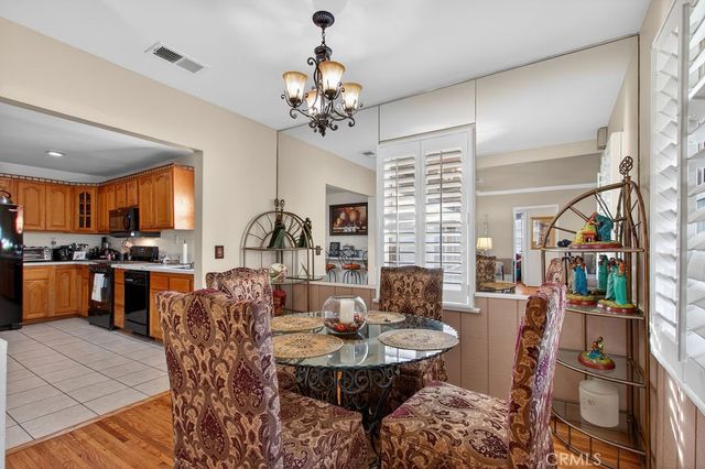 2430 San Francisco Avenue, Long Beach, CA 90806