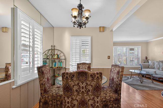 2430 San Francisco Avenue, Long Beach, CA 90806