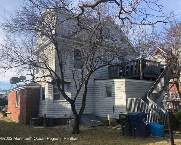 267 Roosevelt Avenue, Oakhurst, NJ 07755