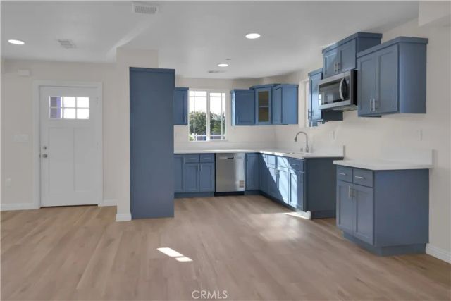 817 W G Street, Wilmington, CA 90744