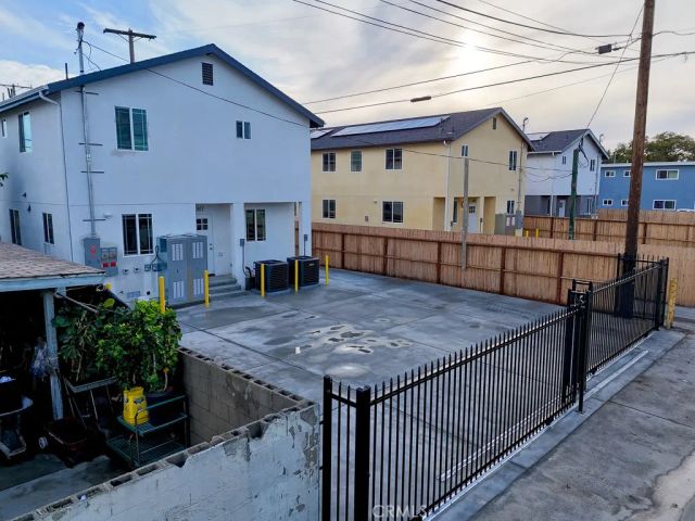 817 W G Street, Wilmington, CA 90744