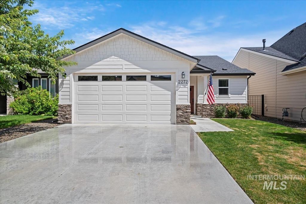 2272 E Mendota Dr, Boise, ID 83716