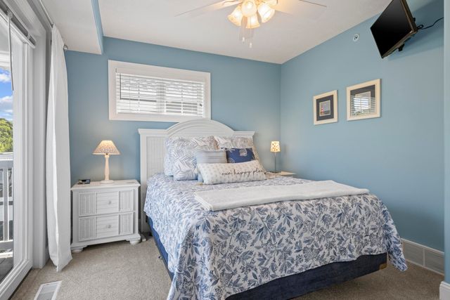 100 Hope Street, Traverse City, MI 49686