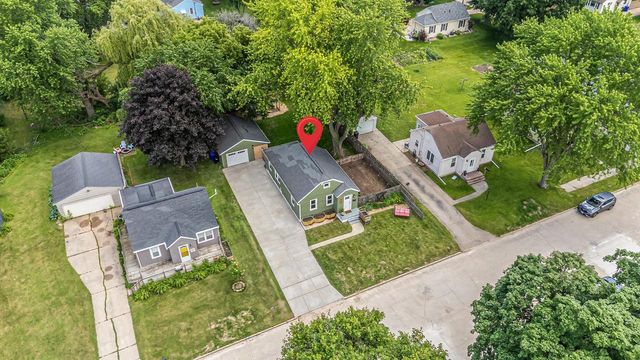 1416 N KENILWORTH AVENUE, Appleton, WI 54911