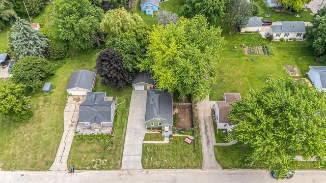 1416 N KENILWORTH AVENUE, Appleton, WI 54911