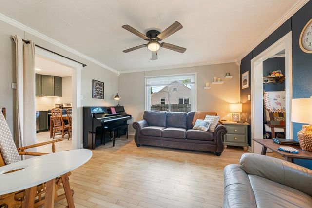 1416 N KENILWORTH AVENUE, Appleton, WI 54911