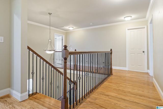 155 CASTLEHILL DRIVE, Vestavia Hills, AL 35216