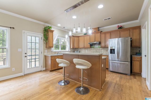 155 CASTLEHILL DRIVE, Vestavia Hills, AL 35216