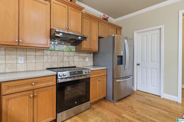 155 CASTLEHILL DRIVE, Vestavia Hills, AL 35216