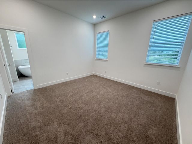 6049 Cebra St, Houston, TX 77091