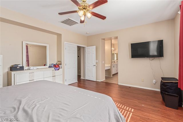 2621 Rainbow Glow Street, North Las Vegas, NV 89030