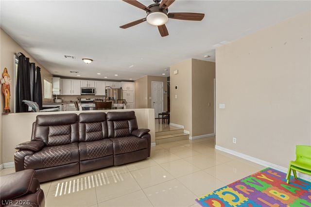 2621 Rainbow Glow Street, North Las Vegas, NV 89030