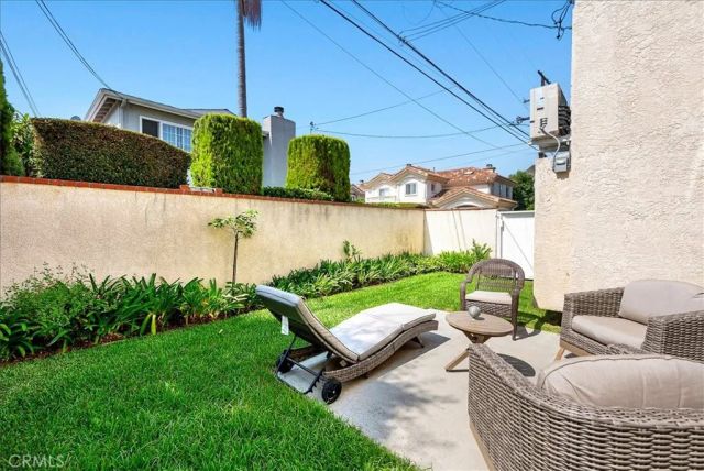 2400 Voorhees 4, Redondo Beach, CA 90278