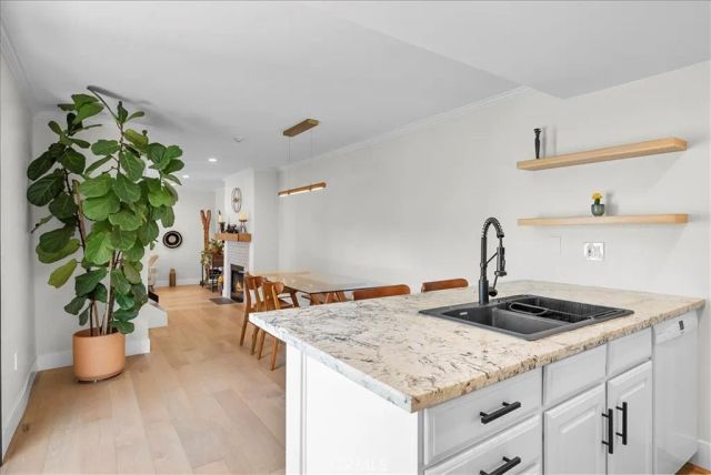 2400 Voorhees 4, Redondo Beach, CA 90278