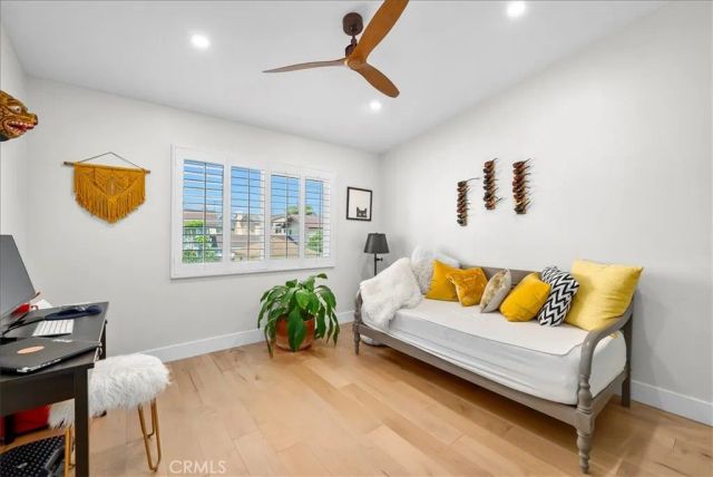 2400 Voorhees 4, Redondo Beach, CA 90278