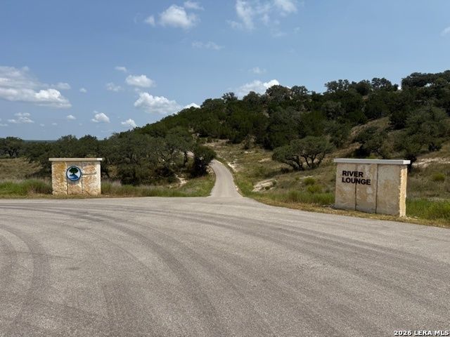 1672 Noble Trl, Canyon Lake, TX 78133