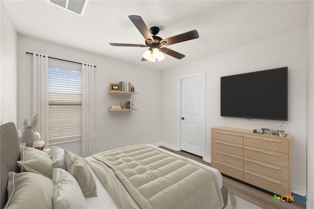 1014 Easton Drive, San Marcos, TX 78666