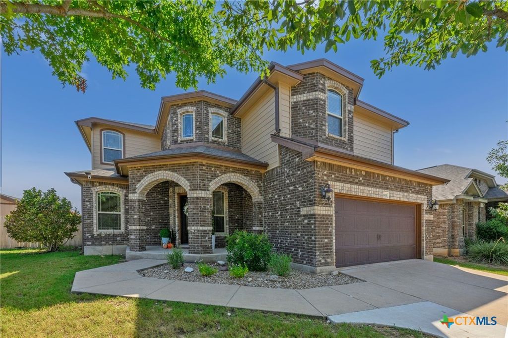 Image 2 of property listing at 1014 Easton Drive, San Marcos, TX 78666