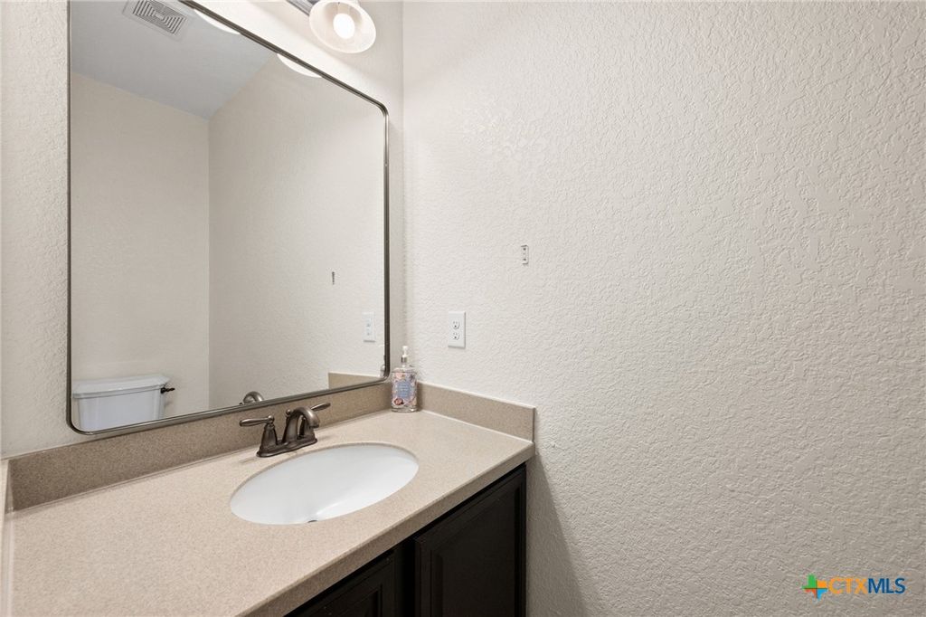 Image 23 of property listing at 1014 Easton Drive, San Marcos, TX 78666