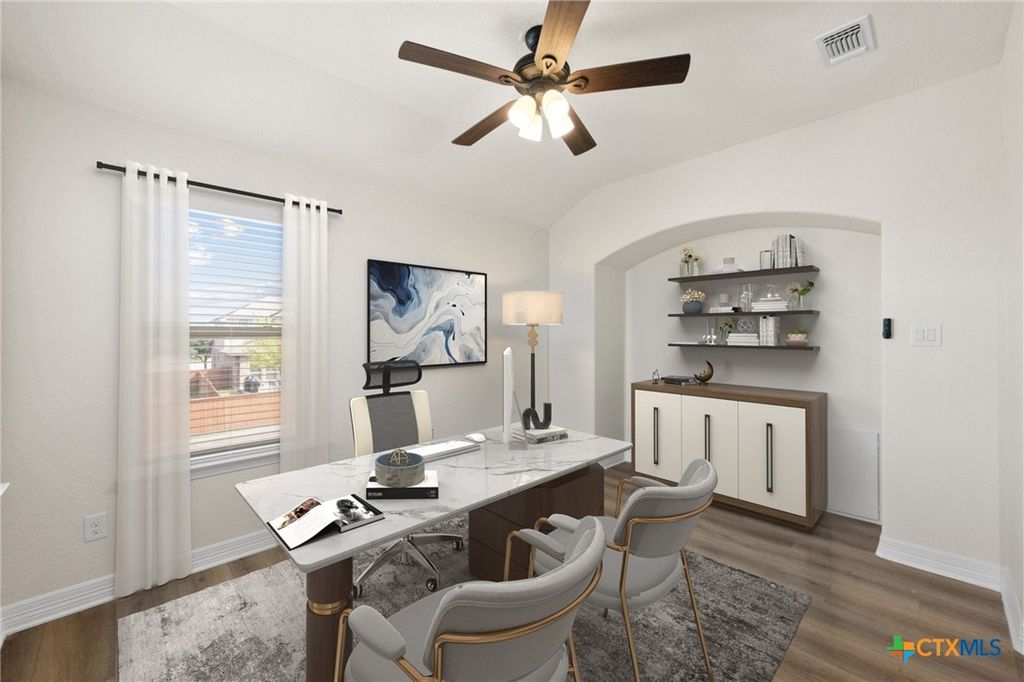Image 25 of property listing at 1014 Easton Drive, San Marcos, TX 78666