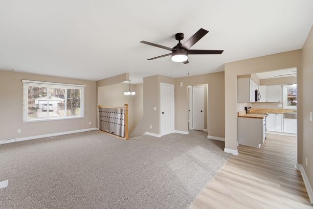 719 Winegardner Road, Des Moines, IA 50317