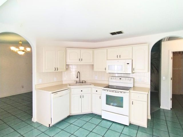 6172 SW 101 PLACE, Ocala, FL 34476