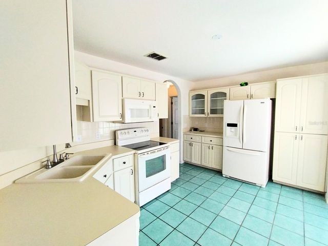 6172 SW 101 PLACE, Ocala, FL 34476