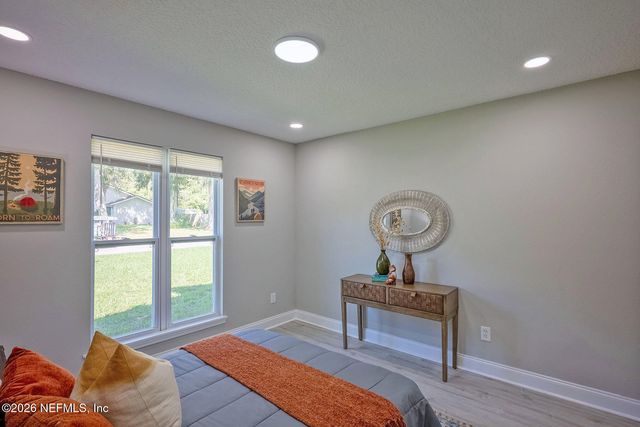165 PABLO POINT Drive, Jacksonville, FL 32225