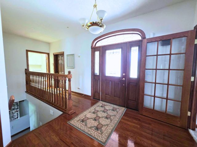 811 N Main Street, Chariton, IA 50049