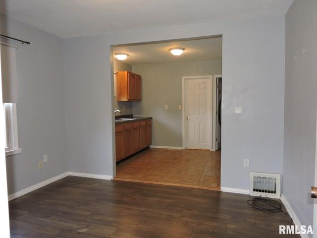 233 RIVERVIEW Drive, Creve Coeur, IL 61610
