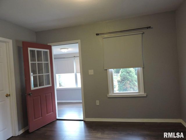 233 RIVERVIEW Drive, Creve Coeur, IL 61610