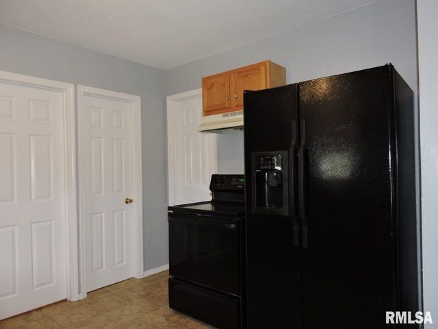 233 RIVERVIEW Drive, Creve Coeur, IL 61610