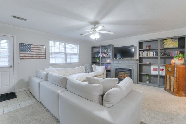 2120 Lebanon Pike Apt 32, Nashville, TN 37210