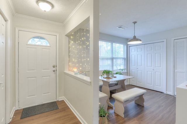 2120 Lebanon Pike Apt 32, Nashville, TN 37210