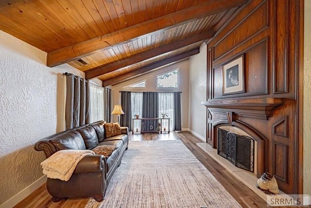 3669 S Holmes Avenue, Idaho Falls, ID 83404