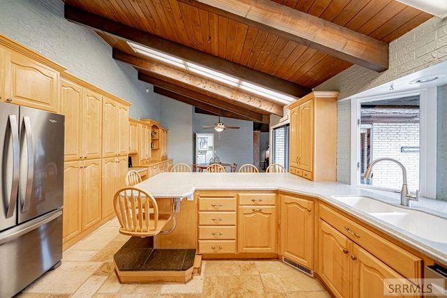 3669 S Holmes Avenue, Idaho Falls, ID 83404