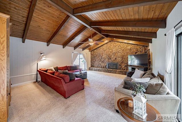 3669 S Holmes Avenue, Idaho Falls, ID 83404